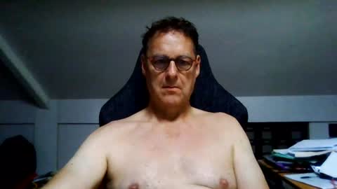 Snapshot of daddyspoenk chatting on July 26, 2026, 2:46 pm Dannyspoenk online show from July 26, 2026, 2:46 pm