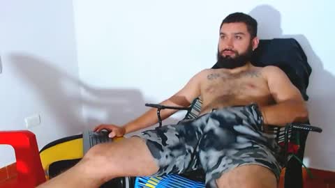 daddytronks17 online show from February 12, 2025, 5:15 am