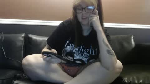 dadsdoll2 online show from March 30, 2026, 2:01 am