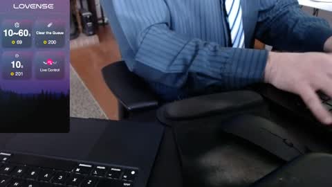 Snapshot of dadssecret69 chatting on April 6, 2026, 5:25 pm DadsSecret online show from April 6, 2026, 5:25 pm
