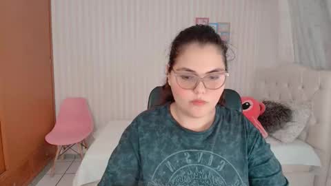 daeneryslove_doll online show from September 21, 2025, 4:03 am