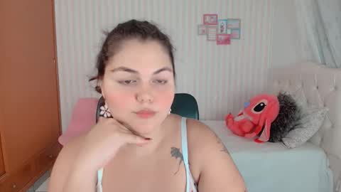 daeneryslove_doll online show from September 22, 2025, 2:02 am