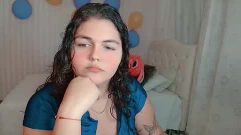 daeneryslove_doll online show from October 23, 2025, 2:16 pm