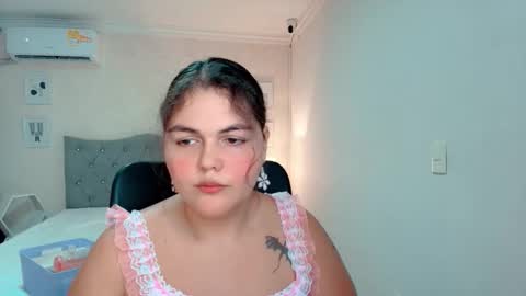 daeneryslove_doll online show from November 22, 2025, 6:34 am