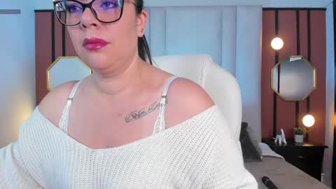 Dafne online show from January 18, 2025, 11:43 am