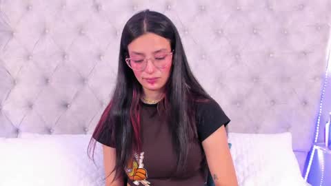 Snapshot of dafne_bss chatting on June 4, 2026, 5:46 am dafne_bss online show from June 4, 2026, 5:46 am