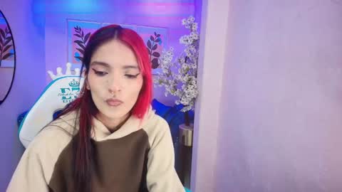 dafne huges online show from October 1, 2025, 7:31 pm