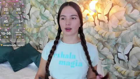 Dafne  online show from February 6, 2025, 7:51 pm