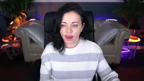 Dafni Mon online show from April 23, 2026, 5:52 am