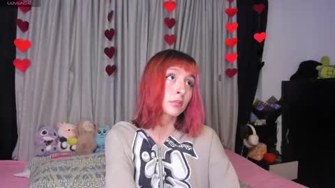 Dafnne online show from April 25, 2026, 4:15 am