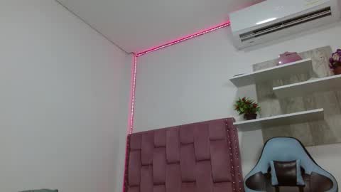 DAFNNE online show from January 29, 2025, 12:02 pm