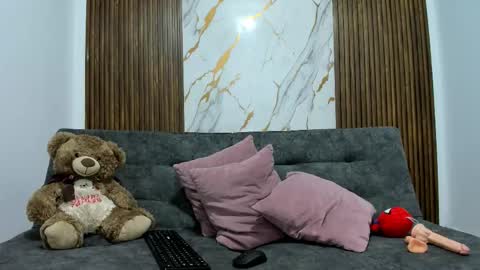 dahianaroa online show from February 21, 2026, 1:01 pm