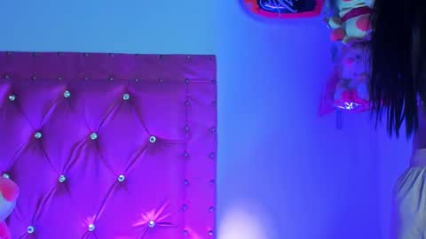    online show from February 13, 2025, 8:17 am