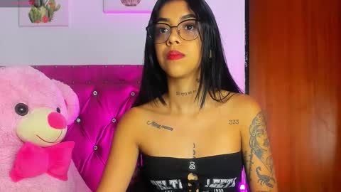    online show from September 19, 2025, 8:38 am