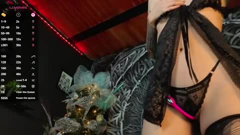 Dahlia online show from December 16, 2025, 3:22 am