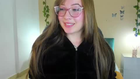 Dahlia online show from December 20, 2025, 1:45 am