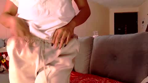 Snapshot of dahliabrowniee chatting on January 7, 2026, 1:52 am Dahli online show from January 7, 2026, 1:52 am