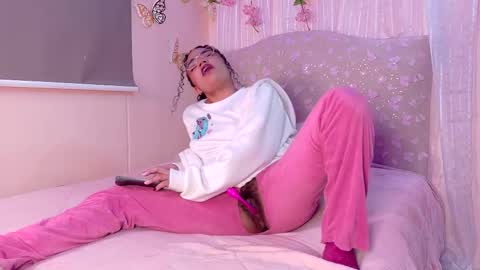 Snapshot of dahliabrowniee chatting on February 19, 2026, 4:41 am Dahli online show from February 19, 2026, 4:41 am