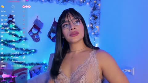  Dahnia  online show from January 5, 2025, 9:37 am