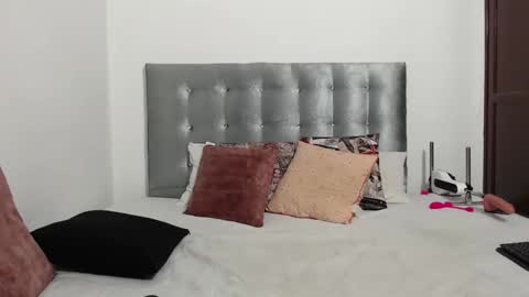 Daiisha.. online show from October 9, 2025, 9:29 am