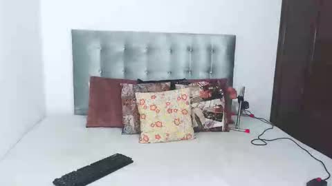 Daiisha.. online show from October 31, 2025, 11:44 am