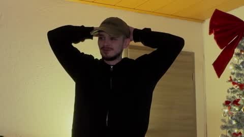 Daimon  online show from November 18, 2025, 10:25 pm