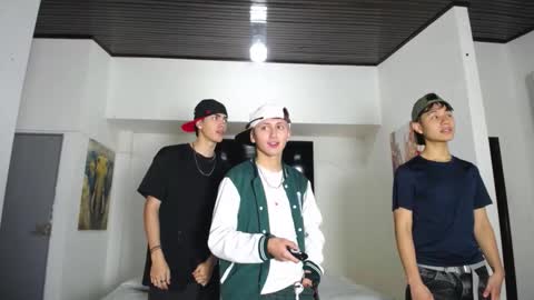 daiquirie online show from November 7, 2025, 12:38 pm