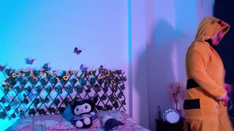 daisy_girll online show from September 20, 2025, 12:50 pm