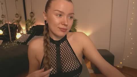 Stacey online show from October 12, 2025, 7:57 pm