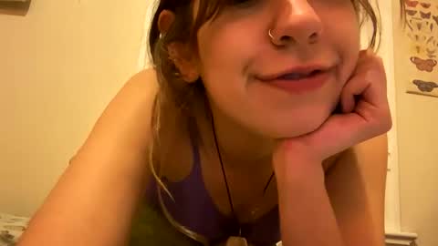 DaisyB3 online show from April 26, 2026, 7:50 am