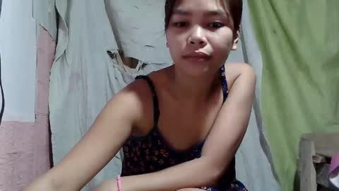 Snapshot of daisymuffinx chatting on November 15, 2025, 3:08 pm Daisy online show from November 15, 2025, 3:08 pm