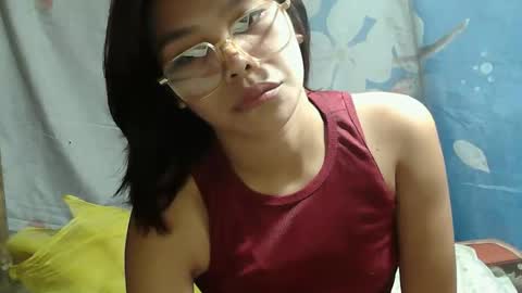 Snapshot of daisymuffinx chatting on November 19, 2025, 10:48 am Daisy online show from November 19, 2025, 10:48 am