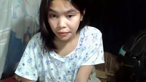 Snapshot of daisymuffinx chatting on February 2, 2026, 12:48 pm Daisy online show from February 2, 2026, 12:48 pm