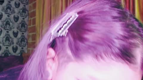    --  -- help me reach 100 hands up  online show from February 8, 2025, 3:08 am