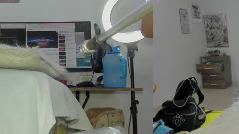 daki_ume_ online show from June 6, 2026, 2:38 am