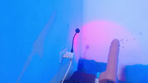 VALENTINA  online show from October 6, 2025, 8:01 am