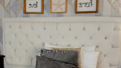 dakota lee20 online show from November 27, 2025, 12:35 am