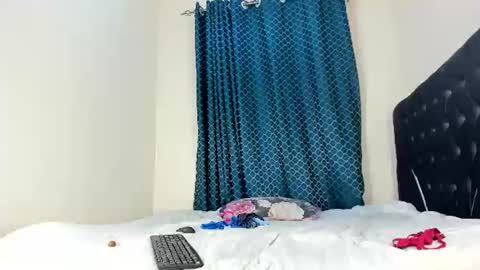 dakota_pariss online show from June 28, 2026, 7:31 pm