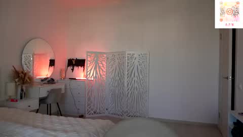 Dasha online show from August 4, 2026, 5:54 am