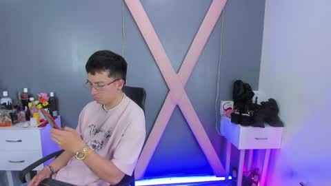  dakotha      online show from February 28, 2025, 1:36 pm