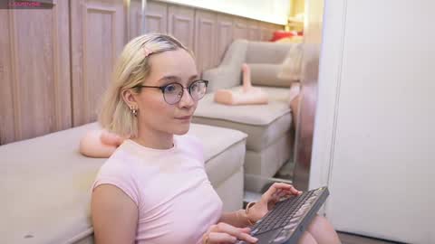 Dalahia Rush online show from January 28, 2025, 8:36 pm