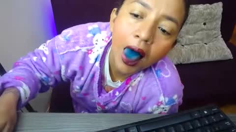 daleska_delicious1 online show from December 31, 2024, 4:35 pm