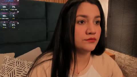 Violeta online show from October 3, 2025, 1:19 pm