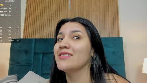 Violeta online show from May 23, 2026, 12:31 pm