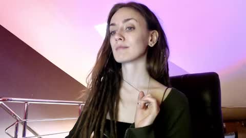 Dalia  online show from January 15, 2025, 10:06 am