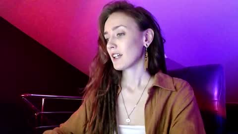 Dalia  online show from January 24, 2025, 10:11 am