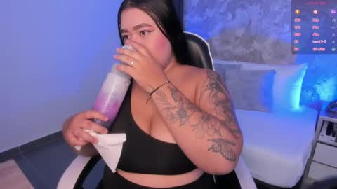 D A L I A  online show from June 5, 2026, 7:41 pm