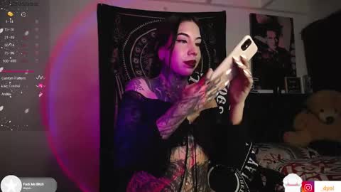 dalia_vorhees online show from March 3, 2025, 2:36 am