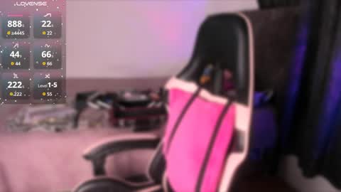 Dalia April online show from April 7, 2026, 1:00 pm