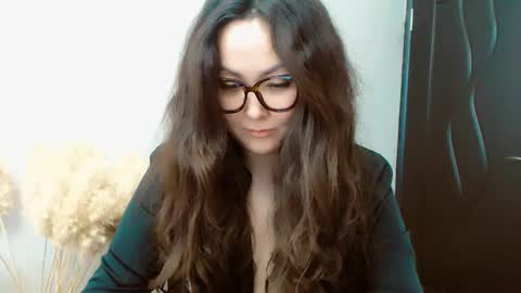 Snapshot of dalidayes chatting on December 28, 2024, 8:58 am Dali online show from December 28, 2024, 8:58 am